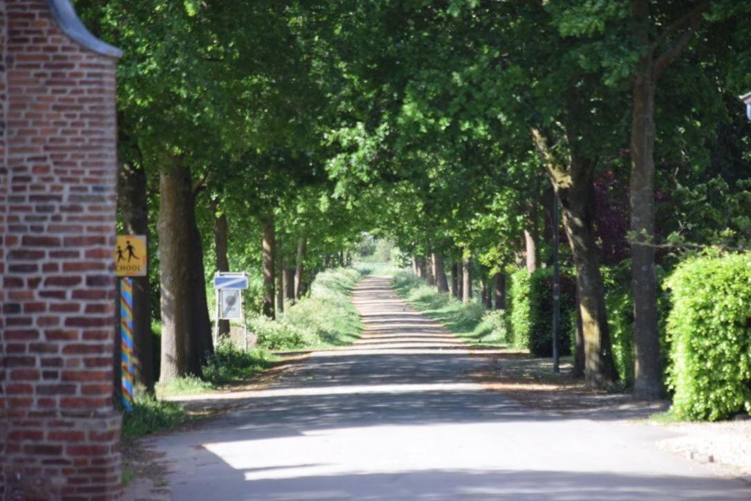 Landelijk Vakantiehuisje Alem Bagian luar foto