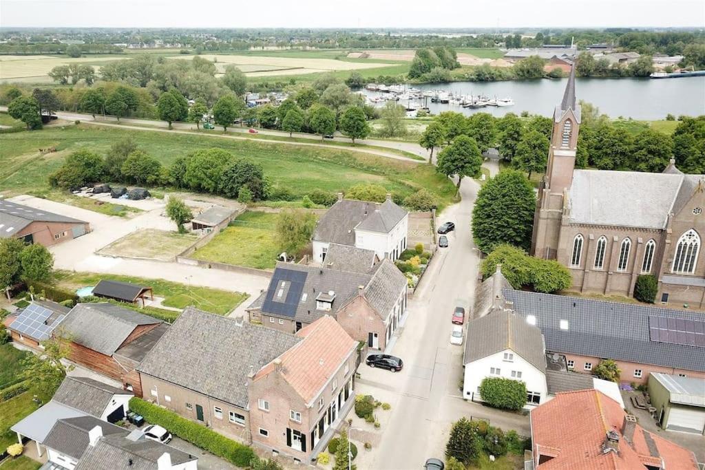 Landelijk Vakantiehuisje Alem Bagian luar foto