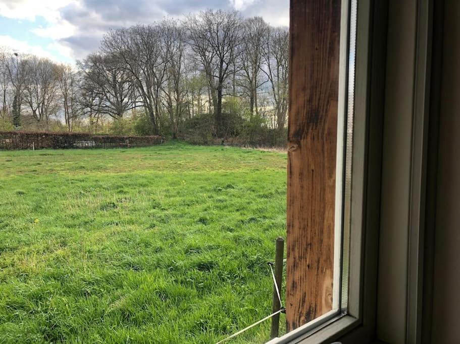 Landelijk Vakantiehuisje Alem Bagian luar foto